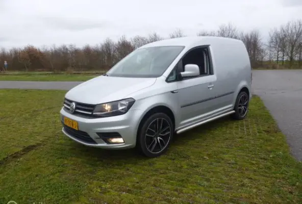 Bestel 2.0 TDI L1H1 BMT C-Edition