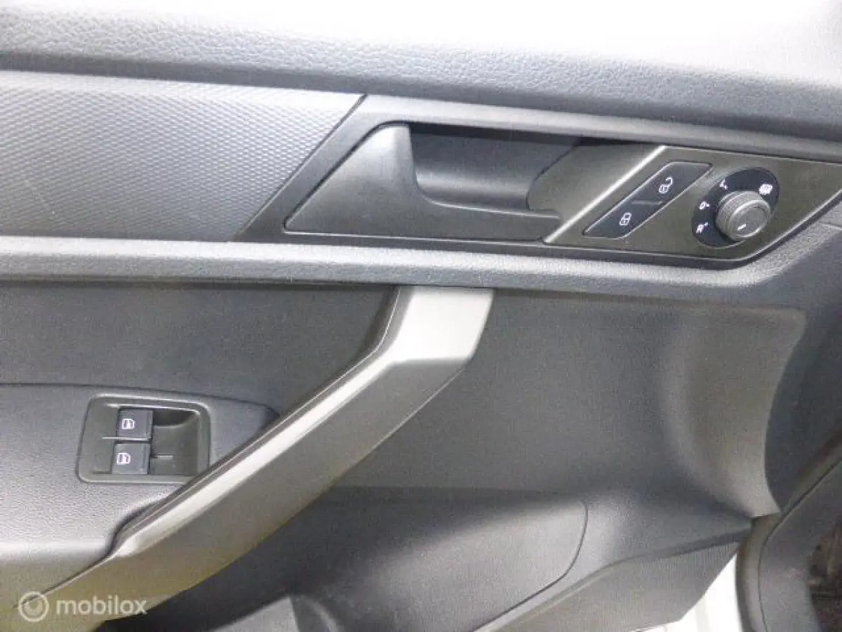 Bestel 2.0 TDI L1H1 BMT C-Edition