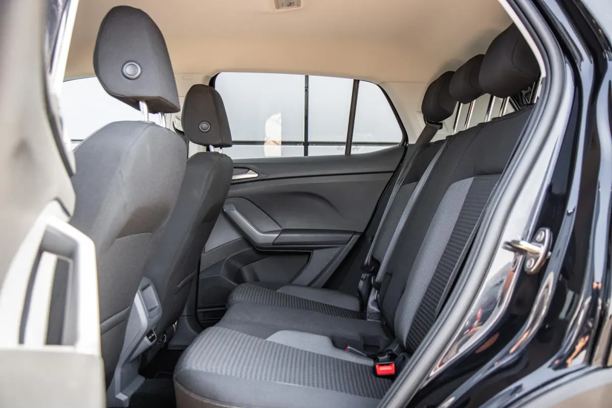 1.0 TSI 110pk DSG R-Line | 18" Velgen | Cruise Control Adaptief | Stoelverwarming