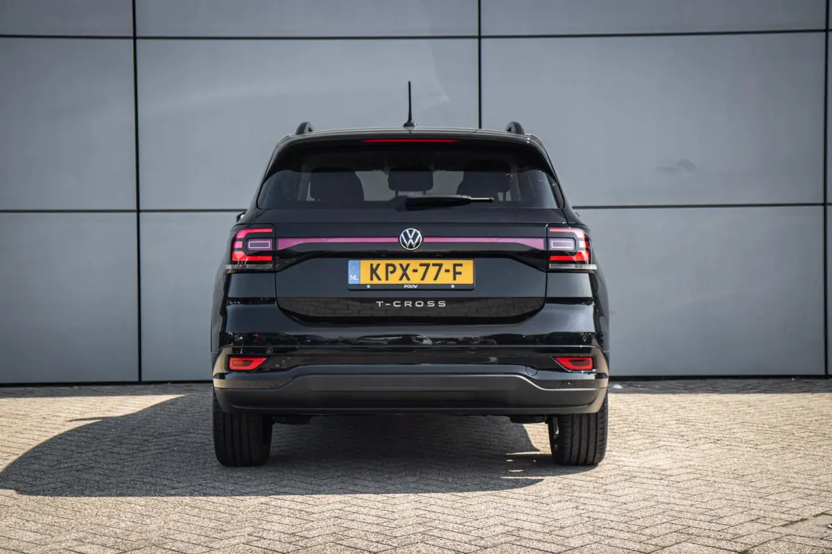 1.0 TSI 110pk DSG R-Line | 18" Velgen | Cruise Control Adaptief | Stoelverwarming