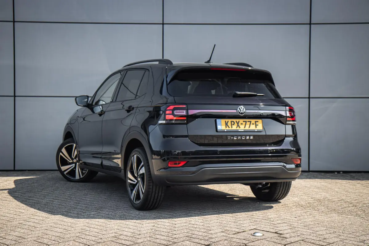 1.0 TSI 110pk DSG R-Line | 18" Velgen | Cruise Control Adaptief | Stoelverwarming
