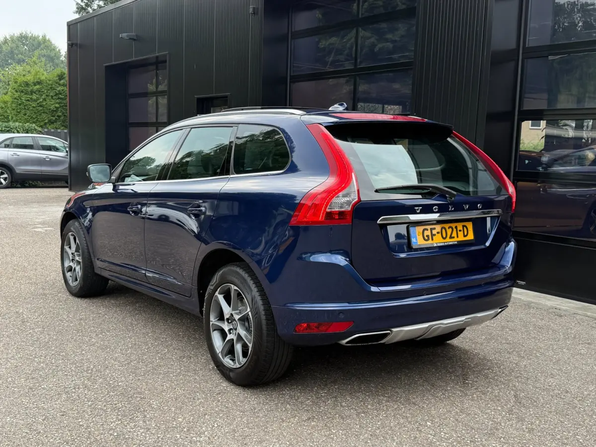 2.0 T5 FWD Ocean Race Pano Camera Trekh.