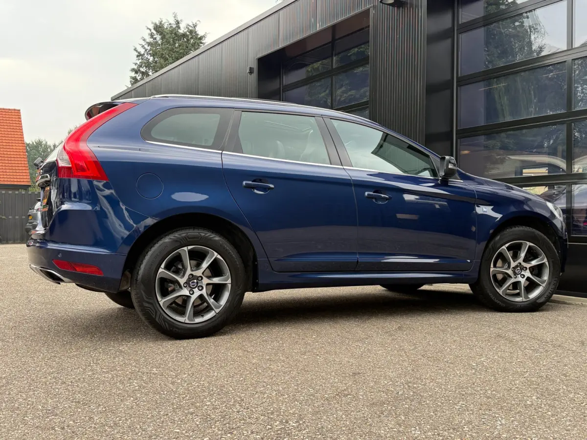 2.0 T5 FWD Ocean Race Pano Camera Trekh.