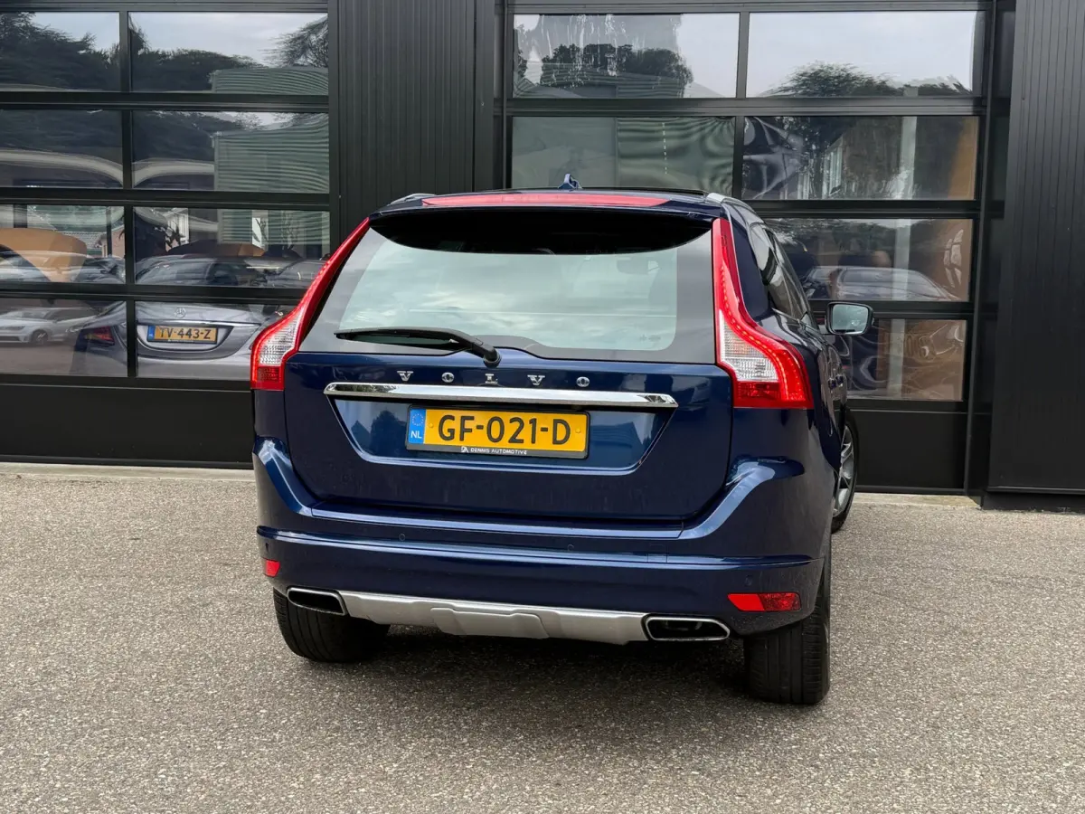 2.0 T5 FWD Ocean Race Pano Camera Trekh.