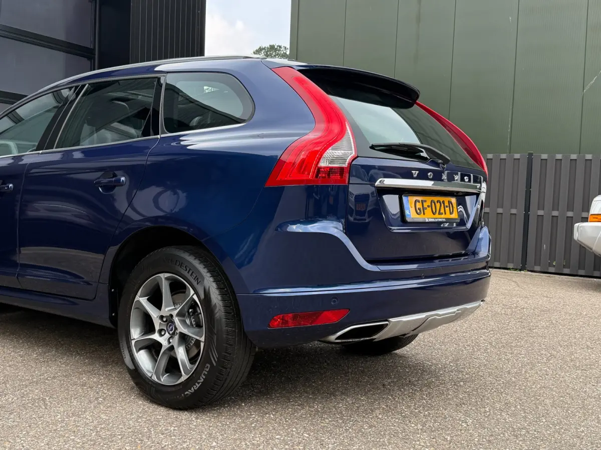 2.0 T5 FWD Ocean Race Pano Camera Trekh.