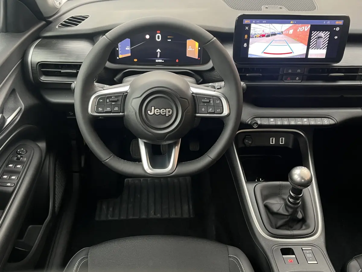 100 Black Altitude | Keyless | Adaptive Cruise Control | Elektrische achterklep | Achteruitrijcamera | Carplay/Android Auto |