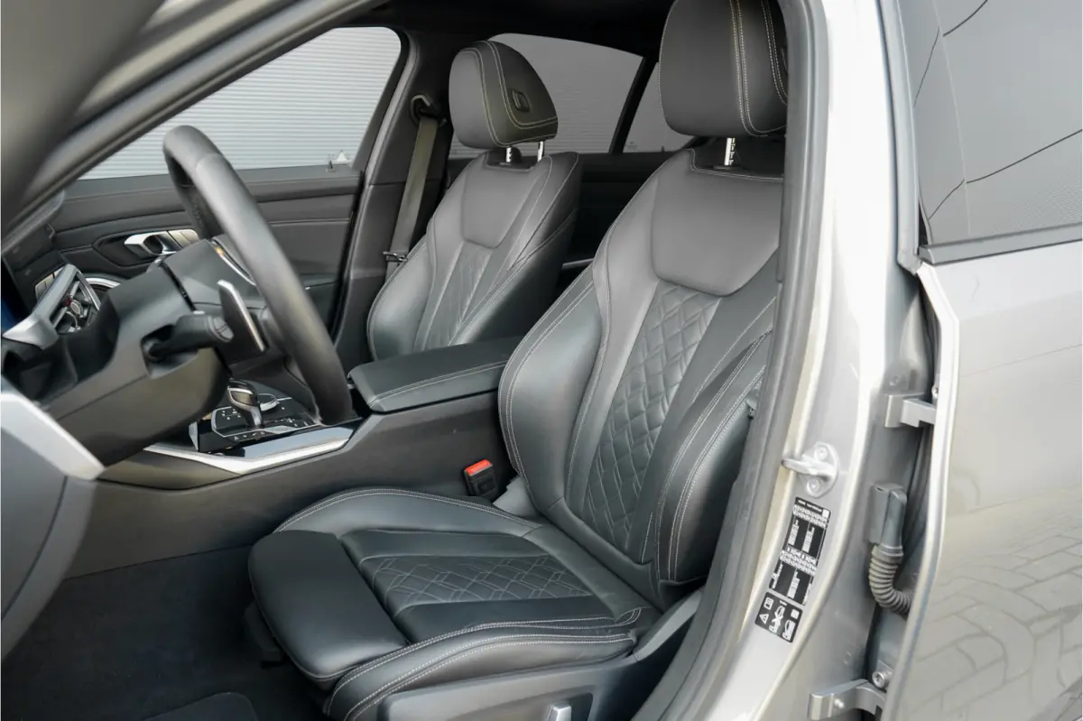 M340i xDrive Schuifdak LASER ACC Individual H/K 1e Eig