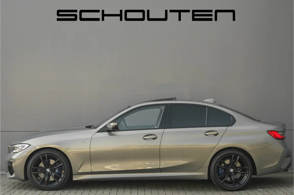 M340i xDrive Schuifdak LASER ACC Individual H/K 1e Eig