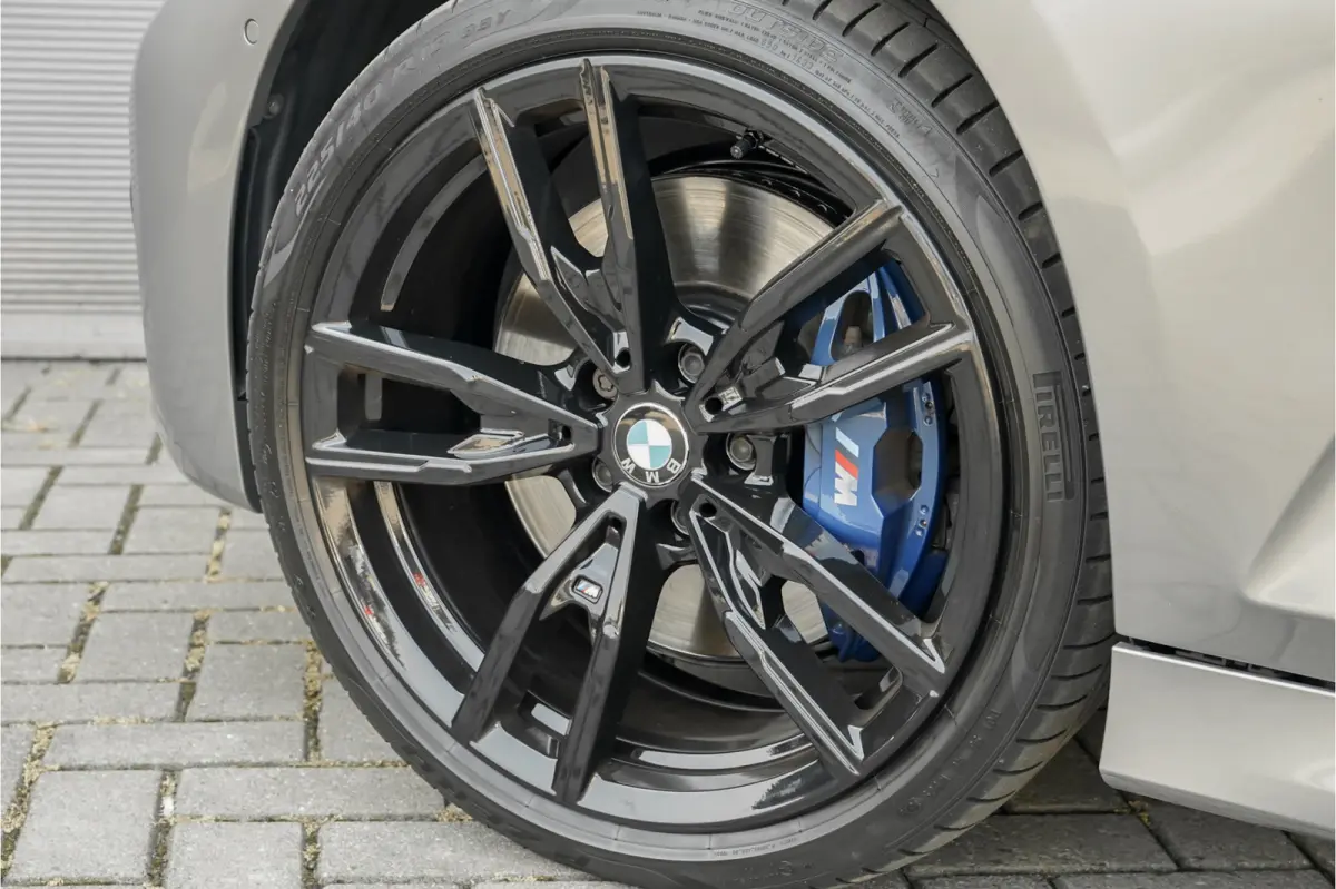 M340i xDrive Schuifdak LASER ACC Individual H/K 1e Eig