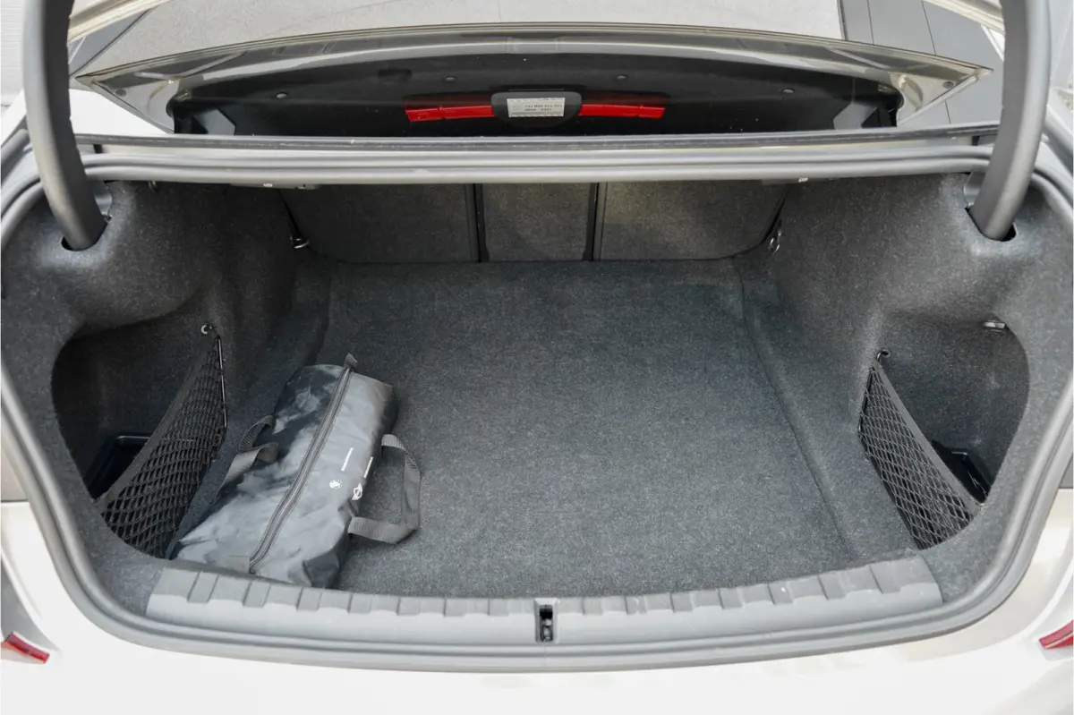 M340i xDrive Schuifdak LASER ACC Individual H/K 1e Eig