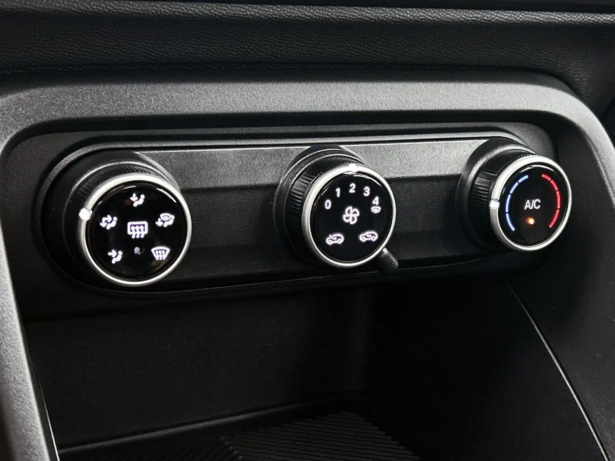 1.2 Turbo 100pk You | Airco | Cruise Control | Bluetooth | LED | Parkeersensoren Achter