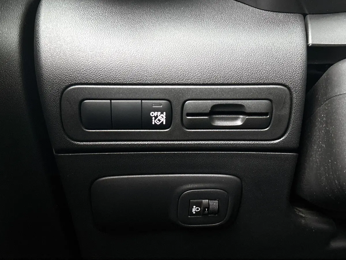 1.2 C-Series | 1ste Eigenaar | Navigatie | Parkeersensoren Achter | Cruise Control | Climate Control | Apple Carplay/Android Auto |