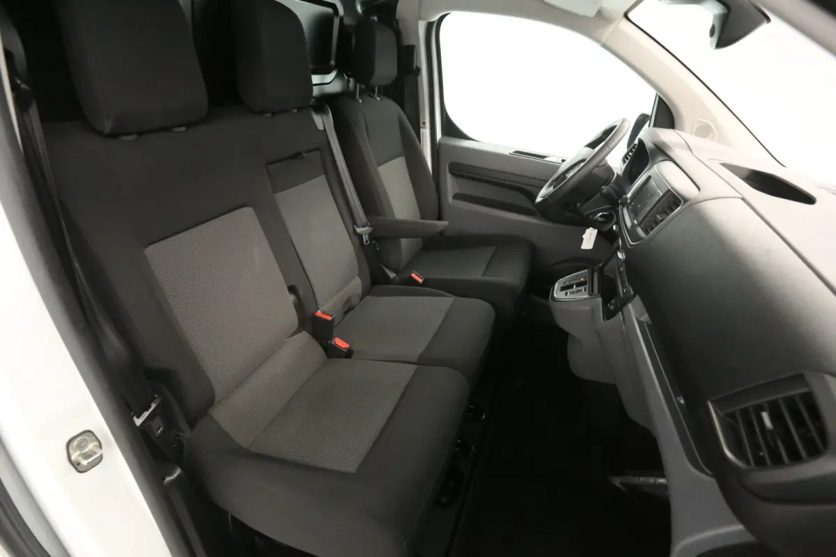 Fiat e-Scudo 75 kWh L3H1 | Snelladen | SOH 93% | Clima | Camera | 3 Zits | Carplay | Cruise | Parkeersens.