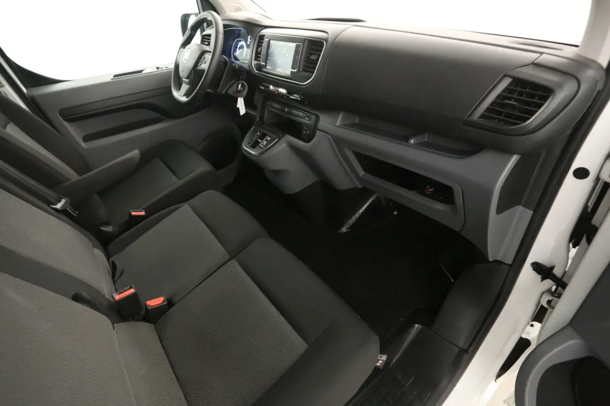 Fiat e-Scudo 75 kWh L3H1 | Snelladen | SOH 93% | Clima | Camera | 3 Zits | Carplay | Cruise | Parkeersens.