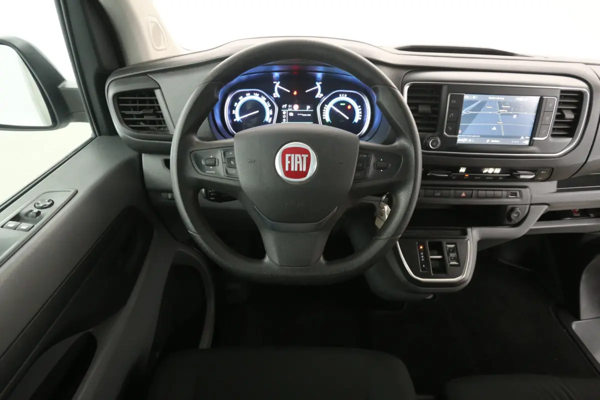 Fiat e-Scudo 75 kWh L3H1 | Snelladen | SOH 93% | Clima | Camera | 3 Zits | Carplay | Cruise | Parkeersens.