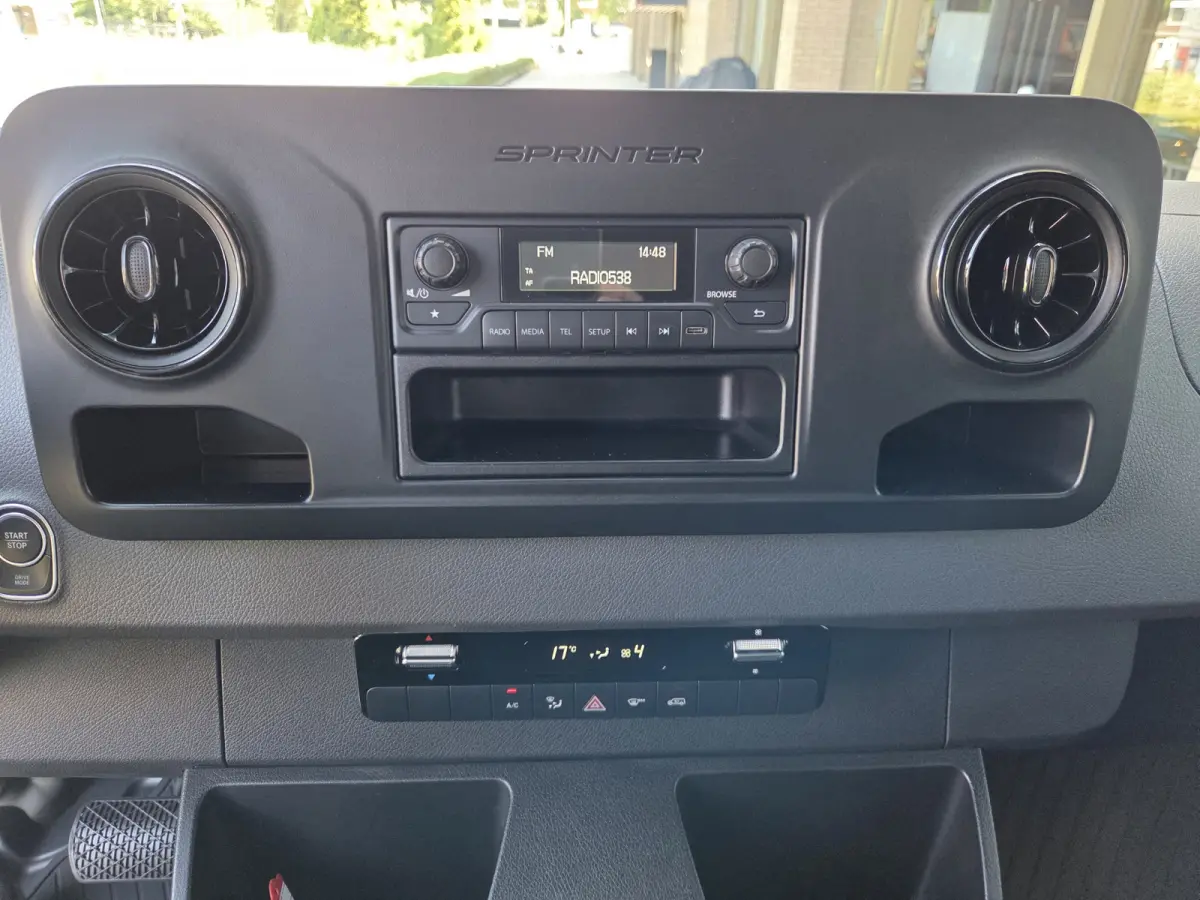 eSprinter L2H2 55 kWh Airco Achteruitrijcamera 270 gr doordraai deuren
