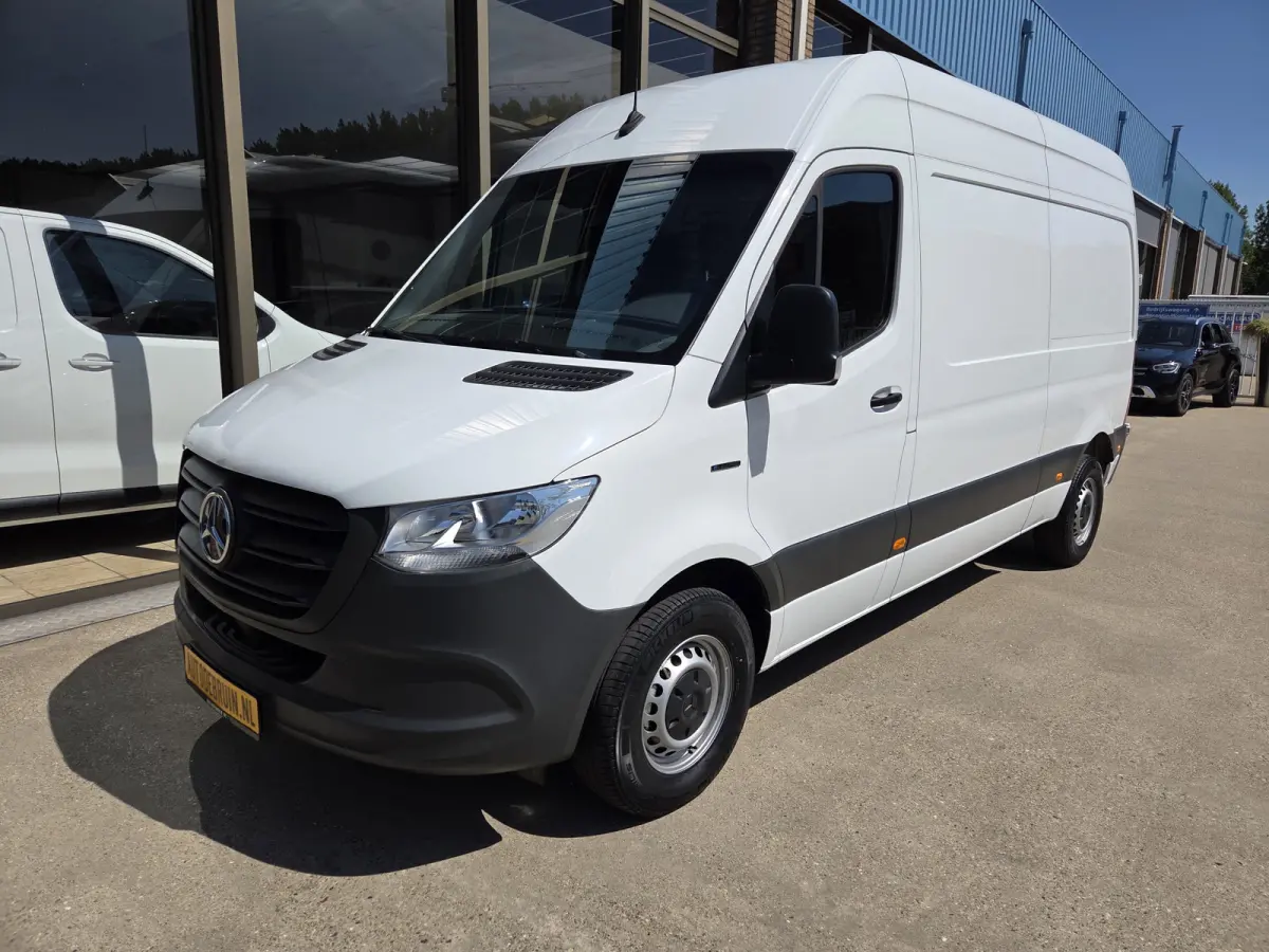 eSprinter L2H2 55 kWh Airco Achteruitrijcamera 270 gr doordraai deuren