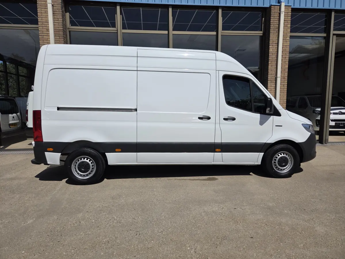 eSprinter L2H2 55 kWh Airco Achteruitrijcamera 270 gr doordraai deuren