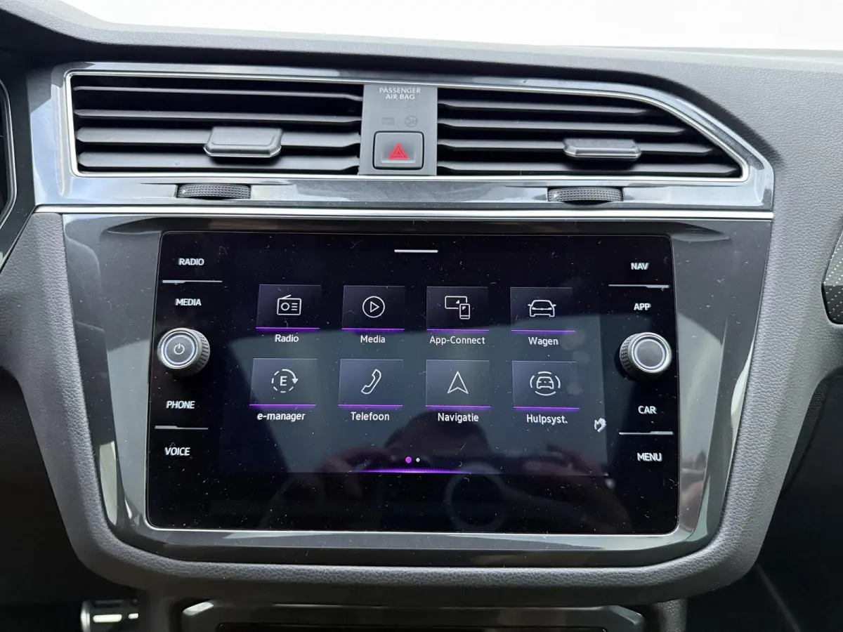 1.4 TSI eHybrid R-Line Business+ WORDT VERWACHT