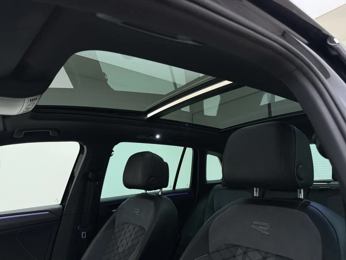 1.4 TSI eHybrid R-Line Business+ WORDT VERWACHT