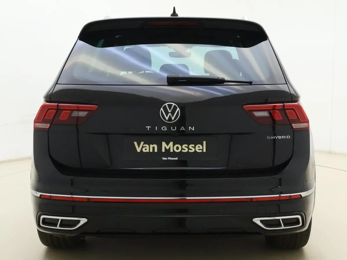 1.4 TSI eHybrid R-Line Business+ WORDT VERWACHT