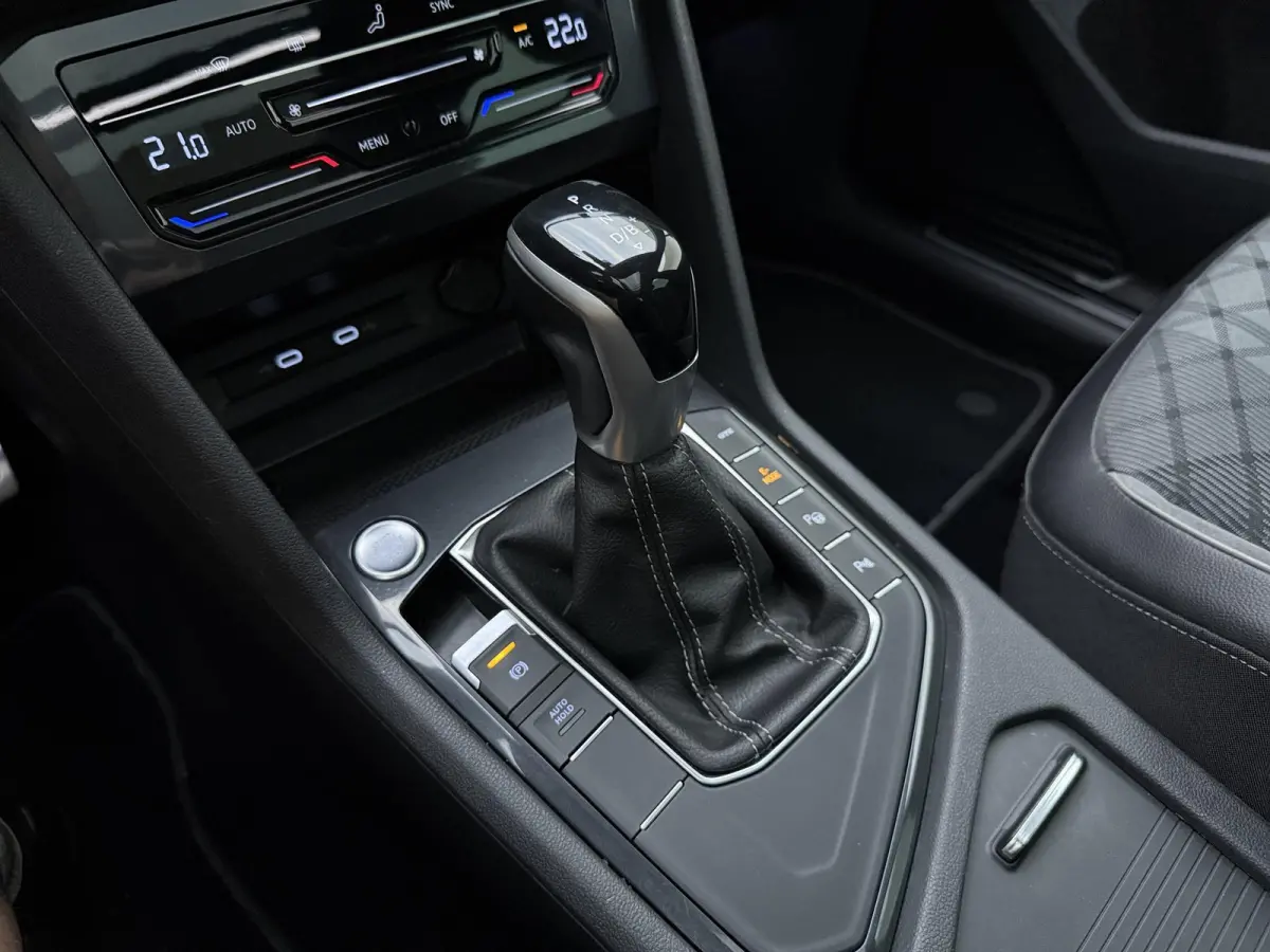 1.4 TSI eHybrid R-Line Business+ WORDT VERWACHT