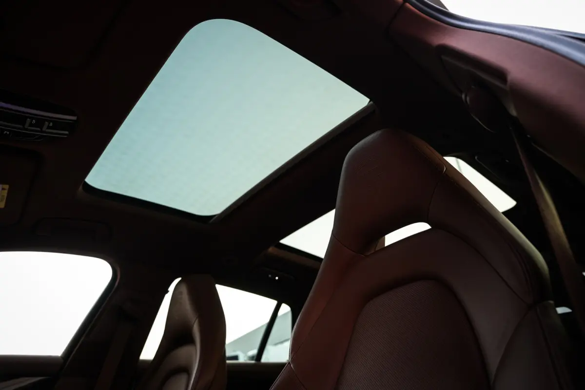 2.9 4 E-Hybrid Facelift | Panoramadak | HUD | Stoelventilatie | Leder | PDLS | Apple CarPlay |