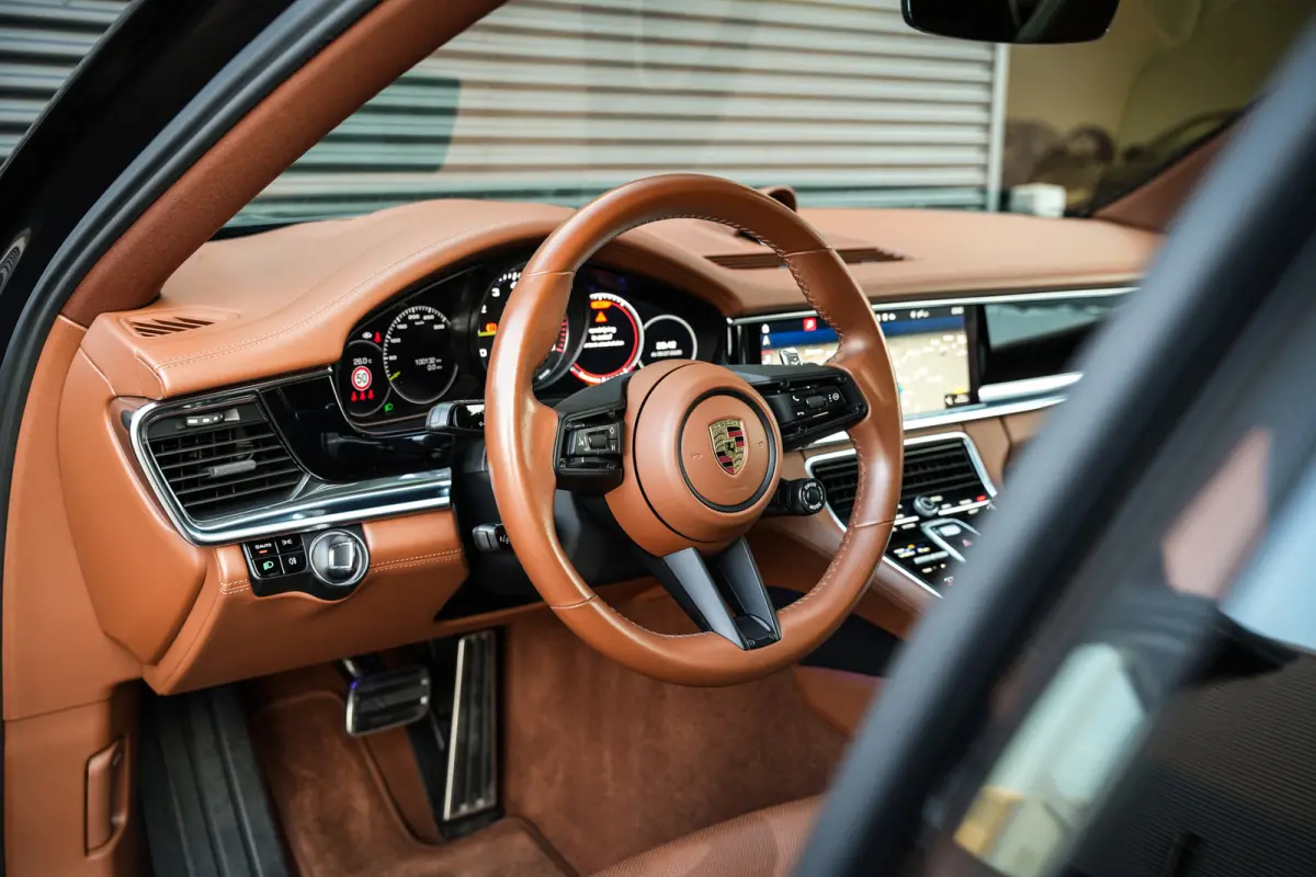 2.9 4 E-Hybrid Facelift | Panoramadak | HUD | Stoelventilatie | Leder | PDLS | Apple CarPlay |
