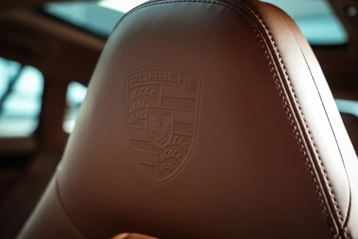 2.9 4 E-Hybrid Facelift | Panoramadak | HUD | Stoelventilatie | Leder | PDLS | Apple CarPlay |
