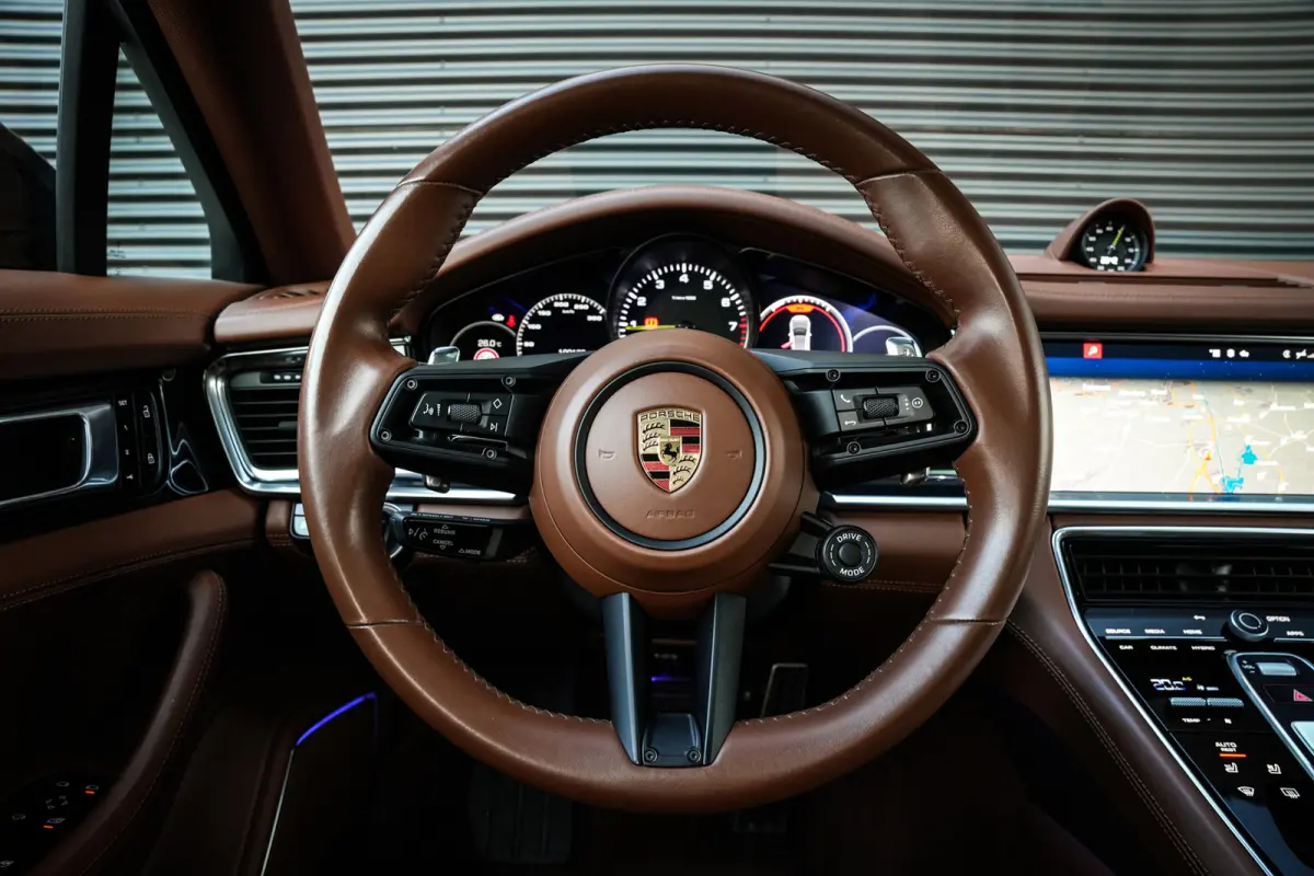 2.9 4 E-Hybrid Facelift | Panoramadak | HUD | Stoelventilatie | Leder | PDLS | Apple CarPlay |
