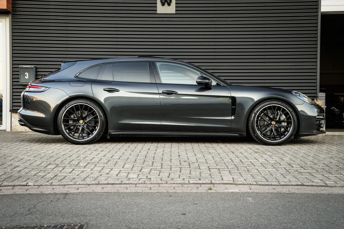 2.9 4 E-Hybrid Facelift | Panoramadak | HUD | Stoelventilatie | Leder | PDLS | Apple CarPlay |
