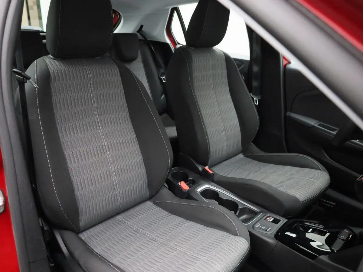 1.2 Level 2 AUTOMAAT | AIRCO | APPLE CARPLAY/ANDROID AUTO | CRUISE CONTROL