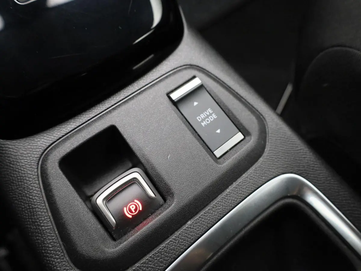 1.2 Level 2 AUTOMAAT | AIRCO | APPLE CARPLAY/ANDROID AUTO | CRUISE CONTROL