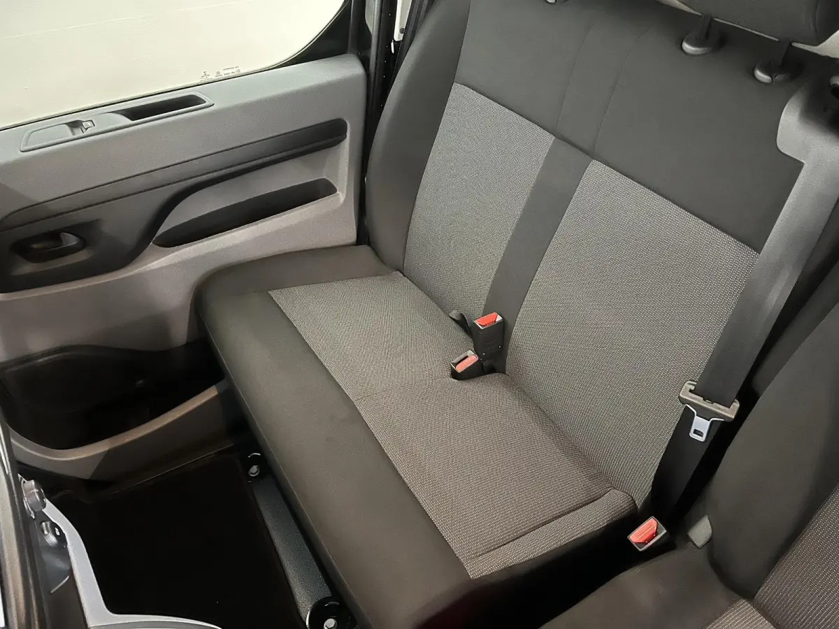 Long Premium 75 kWh 3-zits Automaat Airco Navigatie