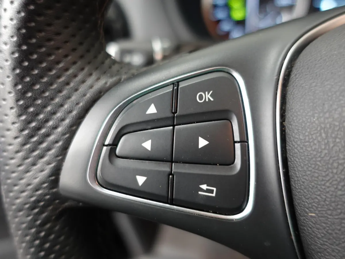 114 CDI Lang Automaat Airco Bluetooth Camera Trekhaak Navigatie Cruise Control Carplay