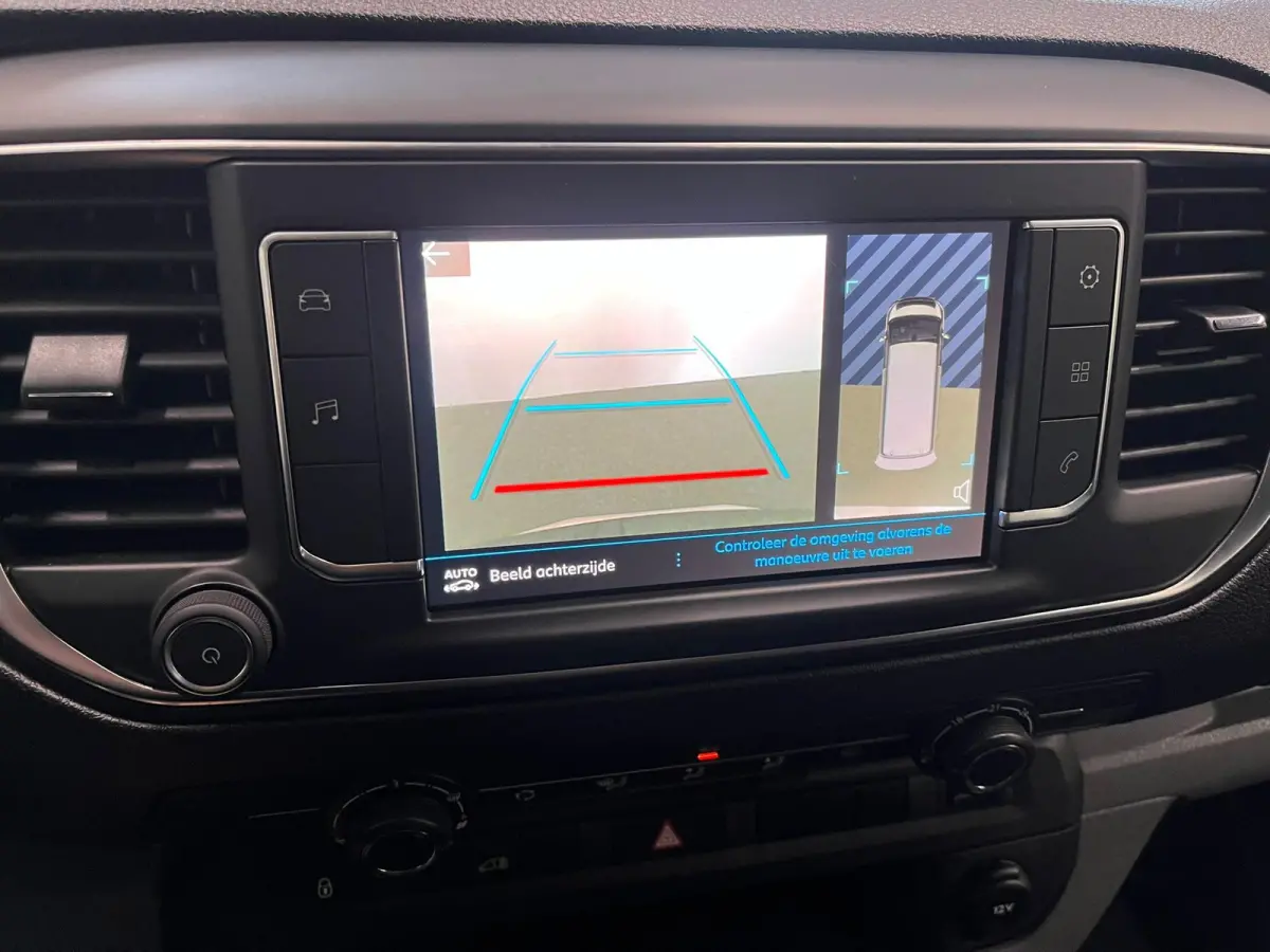 2.0 BlueHDI 145 Standard Premium Airco Navi Cruise Control Sidebars PDC VA + Camera DAB+