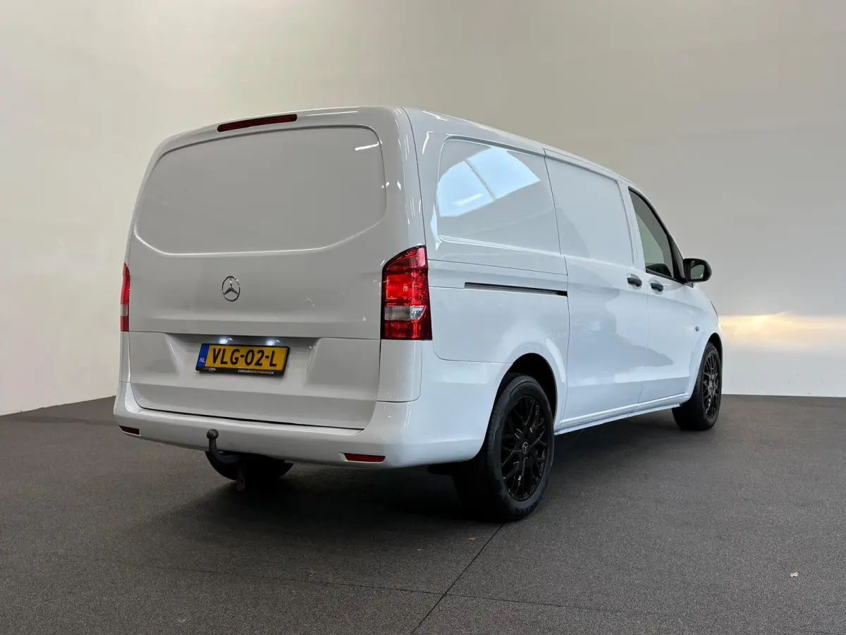 110 CDI Lang Airco Bluetooth App-connect trekhaak