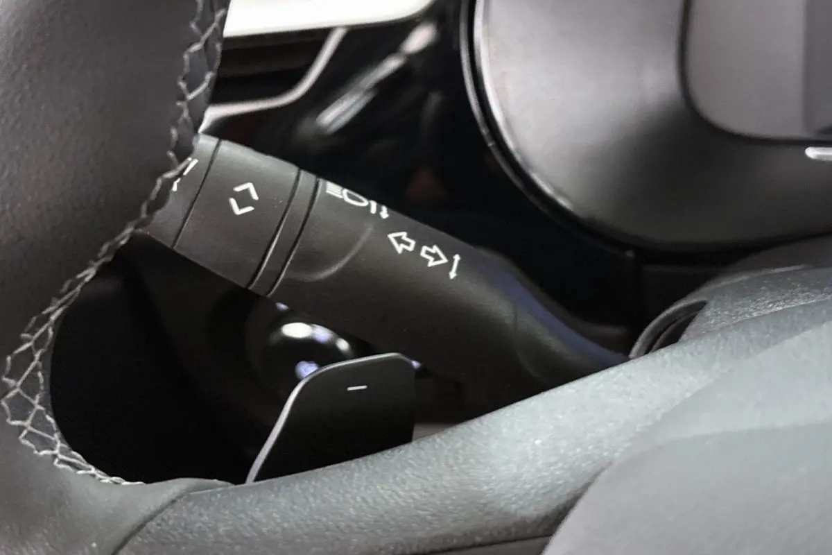 1.2 Turbo Hybrid GS Achteruitrijcamera 17" Apple CarPlay