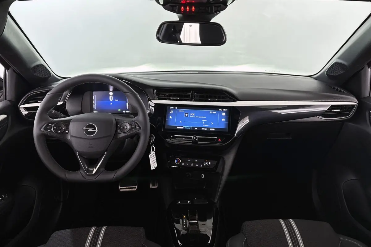 1.2 Turbo Hybrid GS Achteruitrijcamera 17" Apple CarPlay