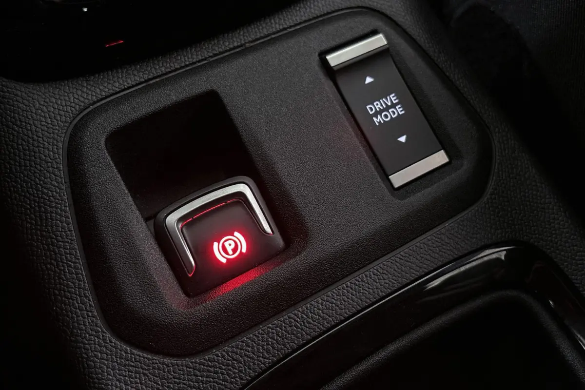1.2 Turbo Hybrid GS Achteruitrijcamera 17" Apple CarPlay