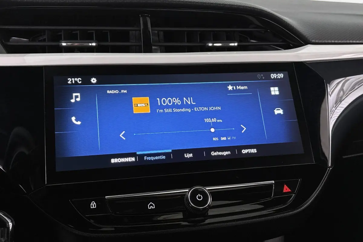 1.2 Turbo Hybrid GS Achteruitrijcamera 17" Apple CarPlay