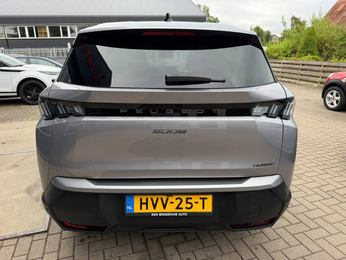 1.2 Hybrid 136 Allure 7p/ 360CAM / Trekhaak / Nieuwstaat !.