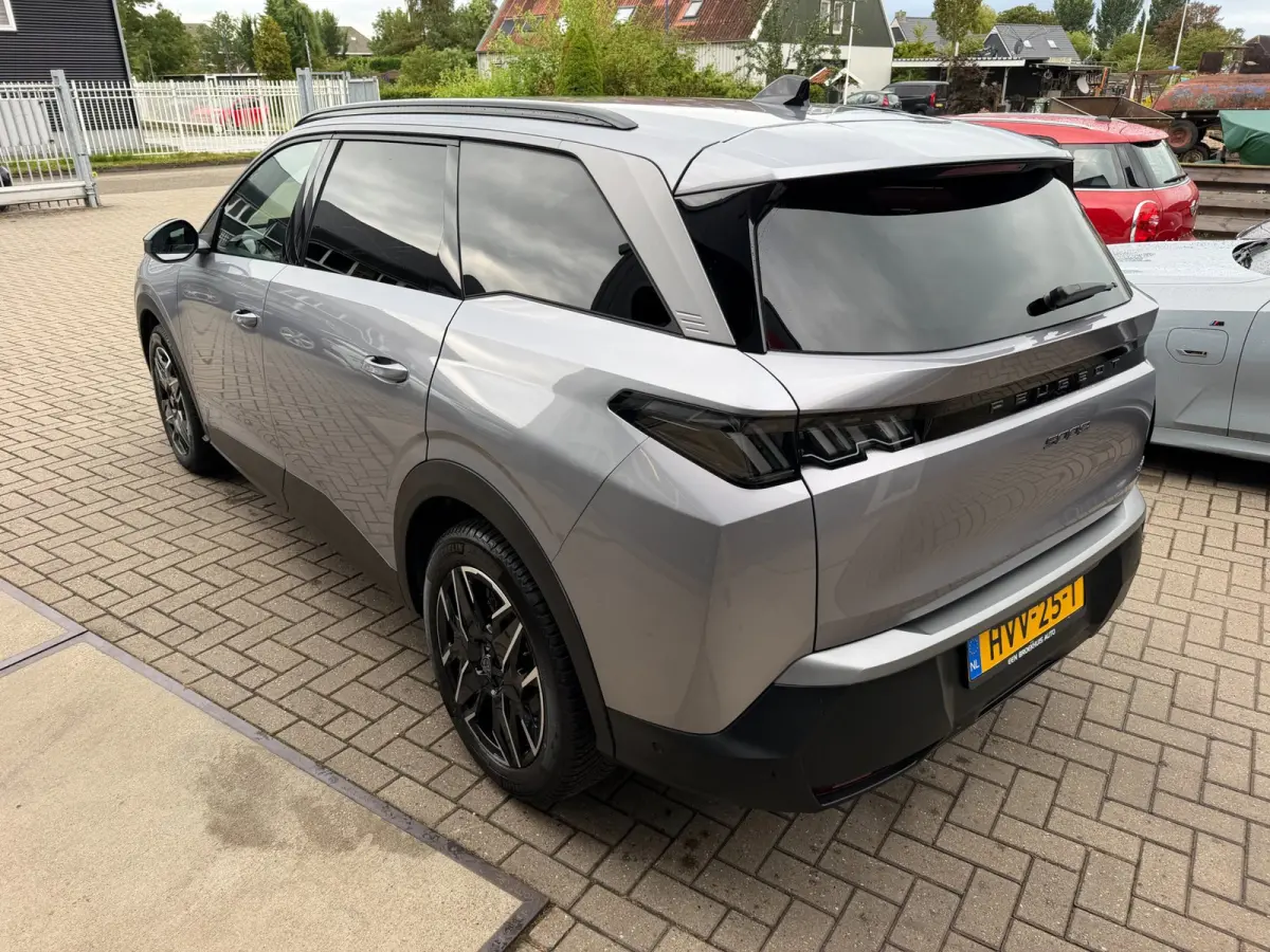 1.2 Hybrid 136 Allure 7p/ 360CAM / Trekhaak / Nieuwstaat !.