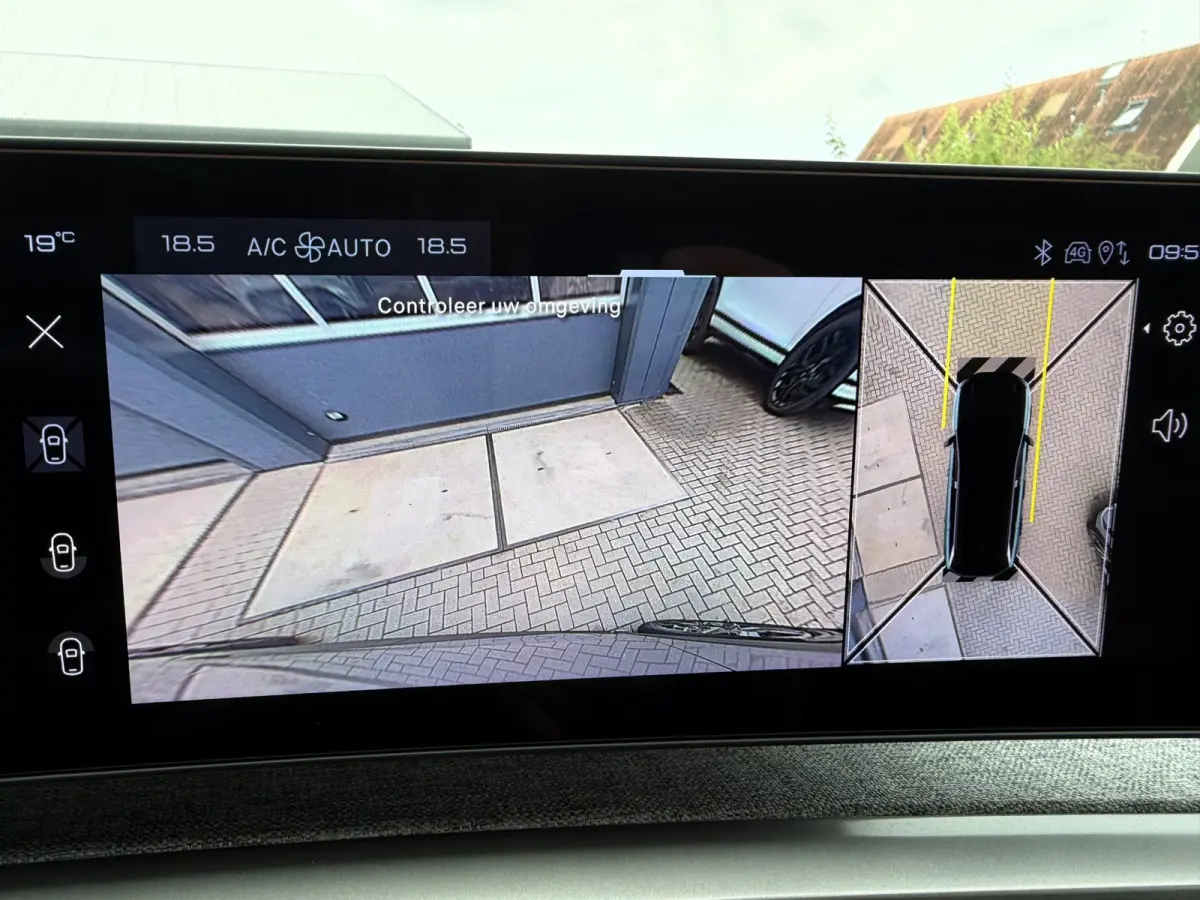 1.2 Hybrid 136 Allure 7p/ 360CAM / Trekhaak / Nieuwstaat !.