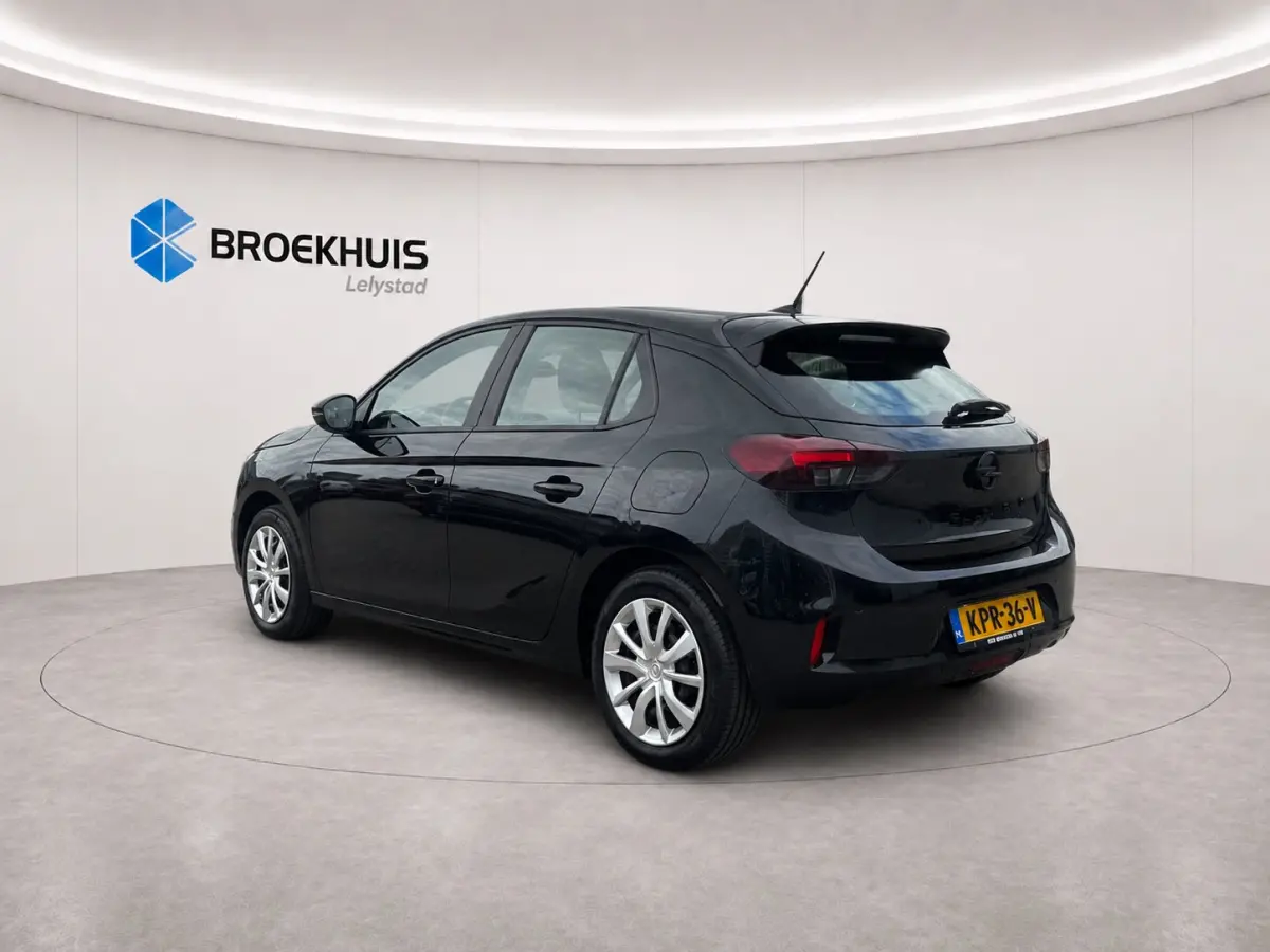 Edition - Electric | Dode hoek waarschuwing | Draadloze Apple Carplay en Android Auto | Elektronische klimaatregeling (ECC)