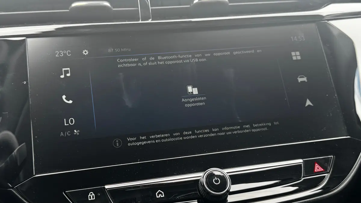 Edition - Electric | Dode hoek waarschuwing | Draadloze Apple Carplay en Android Auto | Elektronische klimaatregeling (ECC)