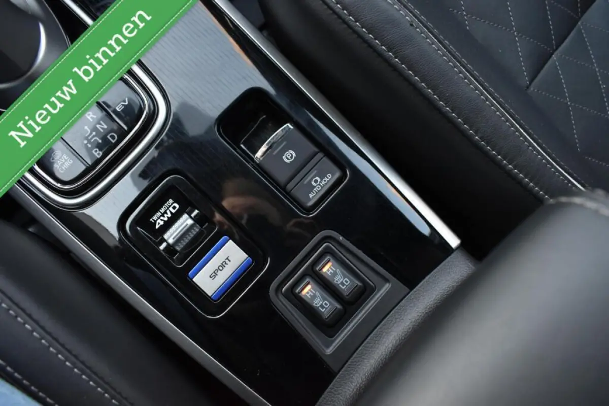 2.4 PHEV Diamand Edition LEDER VOL! 360ºCAMERA/TREKHAAK/ETC,!