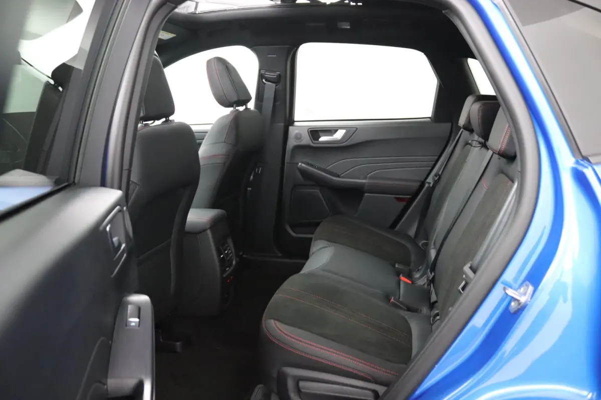 2.5 PHEV ST-Line X | Black Pack | Panoramadak | Trekhaak | Matrix LED | Winterpack | 360 Camera | B&O | CarPlay/Android Auto
