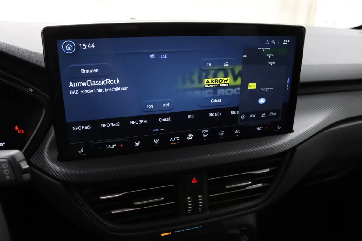2.5 PHEV ST-Line X | Black Pack | Panoramadak | Trekhaak | Matrix LED | Winterpack | 360 Camera | B&O | CarPlay/Android Auto