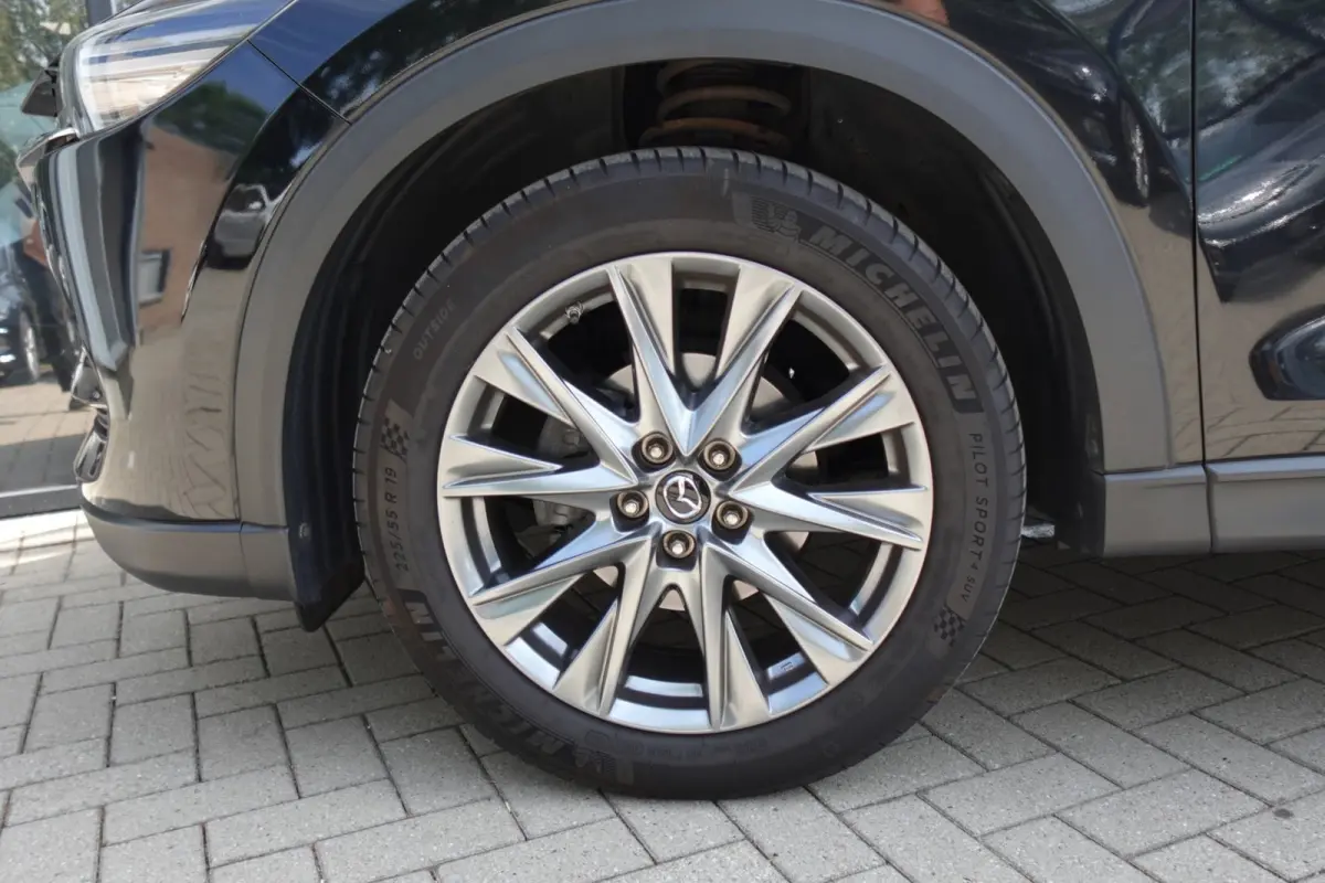 2.5 SkyActiv-G 194 GT-M 4WD BOSE HUD 360 VOL